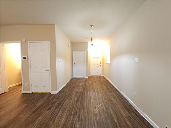 3rd image of 11710 Chetman Dr