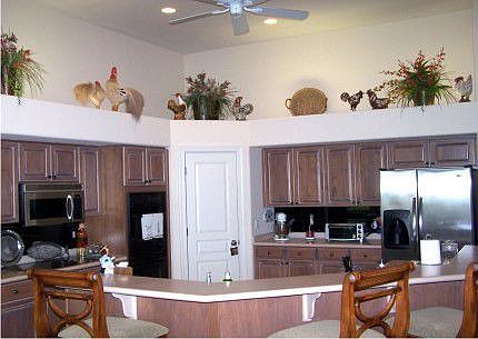 3rd image of 15480 Greenock Ln