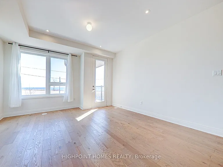 641 Port Darlington Rd #20 — Photo 16