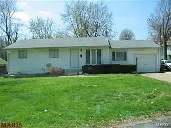 10219 Valley Dr photo 1