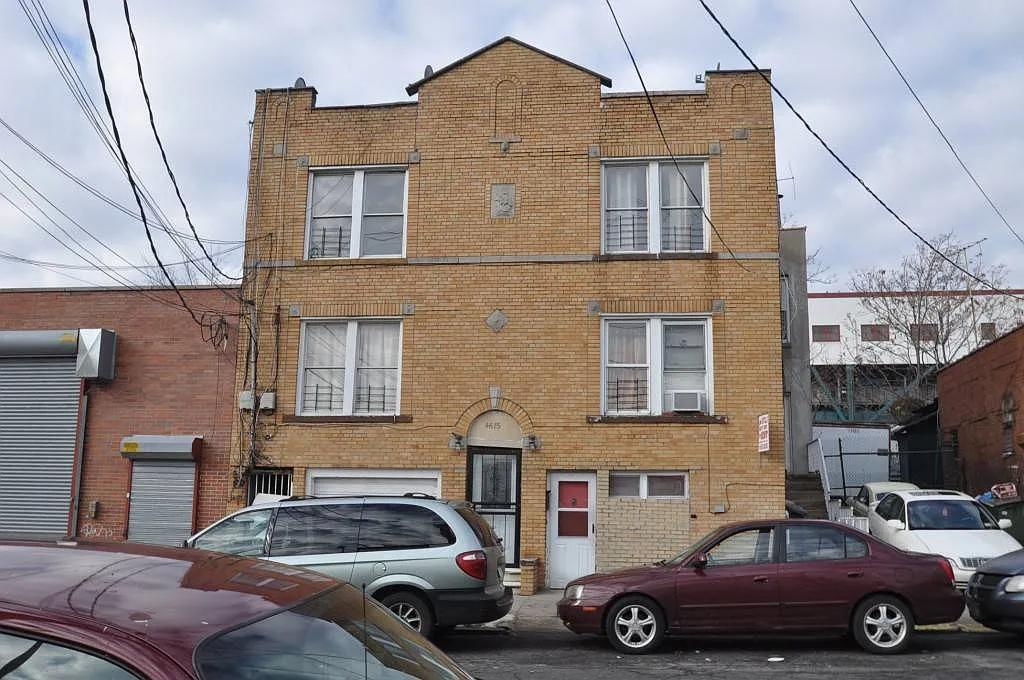 4615 Furman Ave photo 1