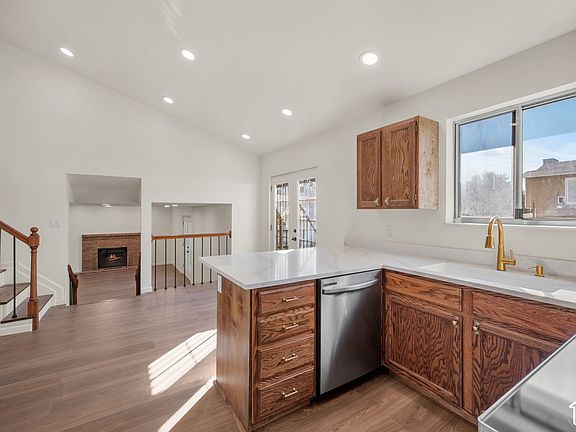 5th image of 3353 W Porter Cir