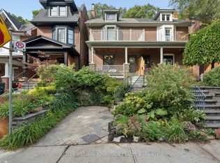 84 Kingsmount Park Rd, Toronto, ON M4L 3L4