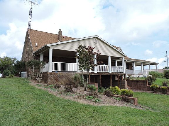 3rd image of 2852 Highway 2779