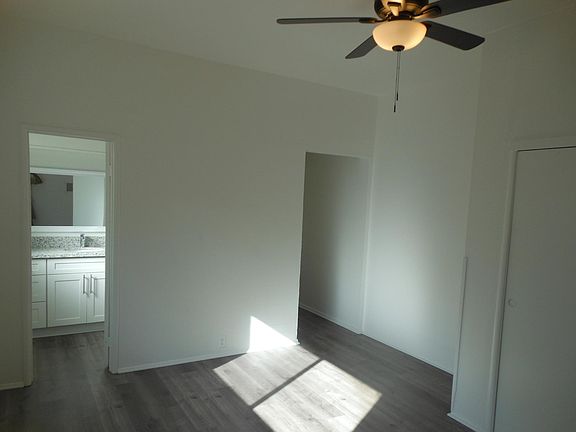 4th image of 2705 South St