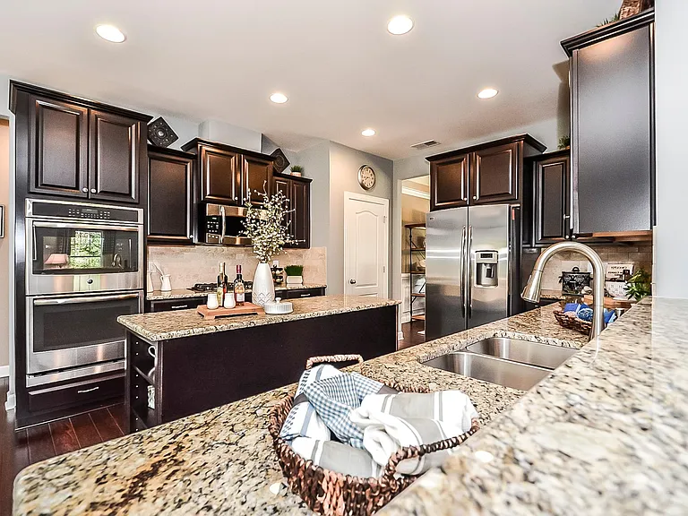 4328 Oxford Mill Rd — Photo 32
