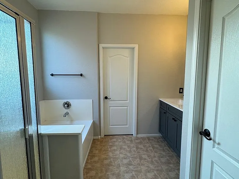 17637 W Molly Ln — Photo 8