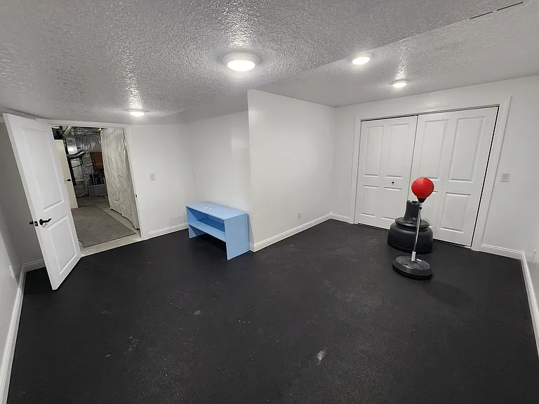 6817 Timber Ct — Photo 42