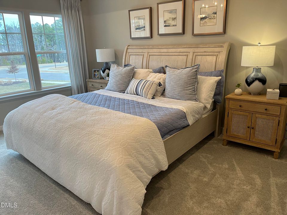 1st image of 326 Short Ridge Way