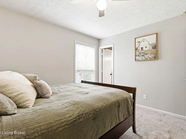 9710 Fairground Rd, Louisville, KY 40291