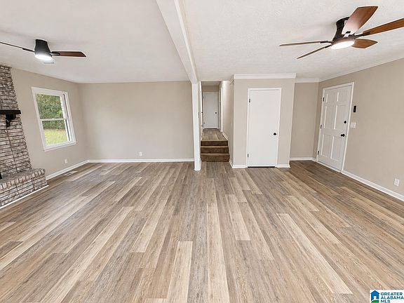 4th image of 1016 Sugarloaf Ln
