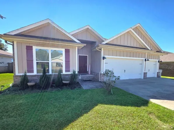 8055 Silver Maple Dr, Milton, FL 32583