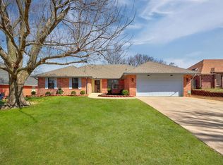 313 Club House Dr, Shawnee, OK 74801