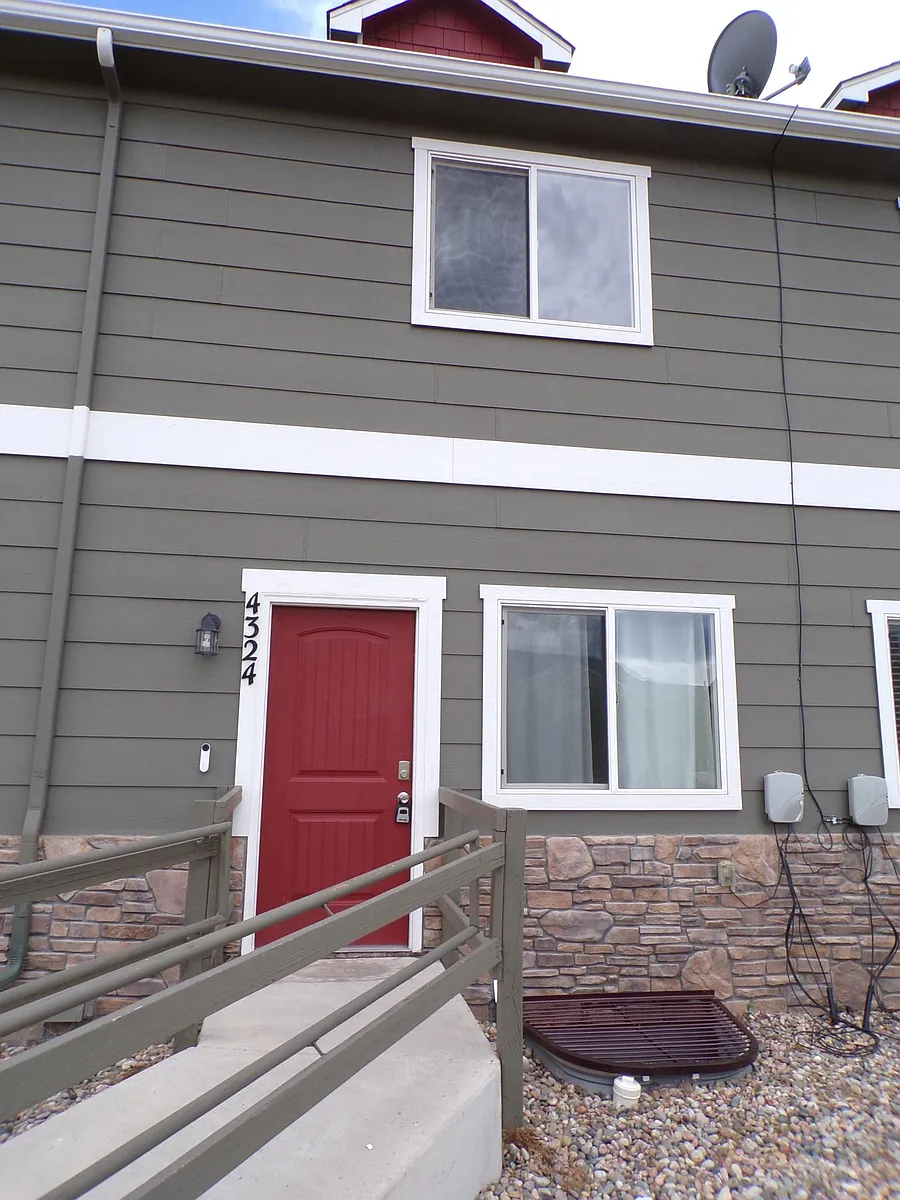 Building Photo - 4324 River Line Grv