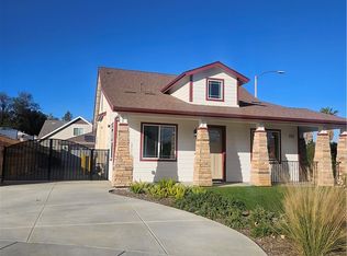 5151 Peony Ct, Riverside, CA 92506