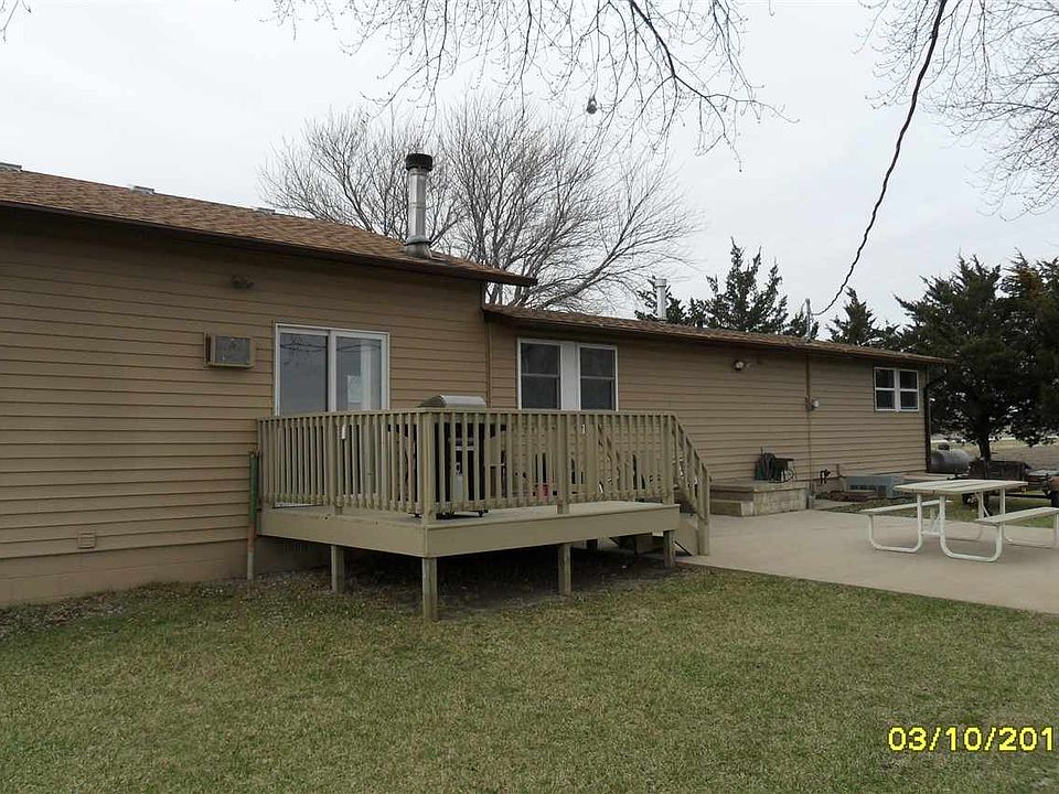 2nd image of 2040 195th Ave