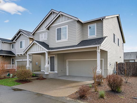 2nd image of 15062 SE Bella Ln