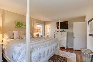 3501 Kingston Ct — Photo 10
