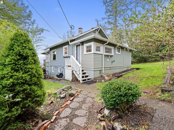 278 Echo St, Astoria, OR 97103
