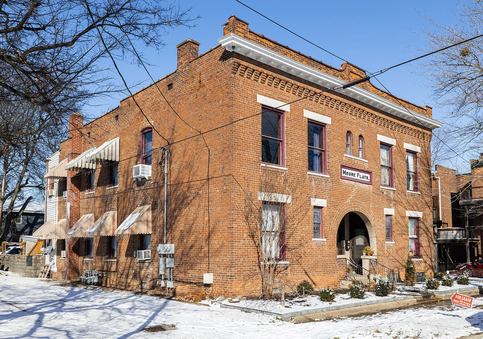 Historic Charm with Modern Amenities- 1/3 mile from Paducah Riverfront — Photo 2