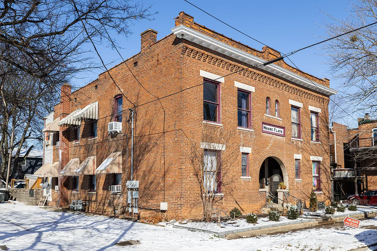 Building Photo - Martin Luther King Jr Dr