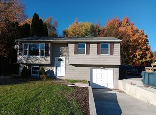 9829 Belden Dr, Windham, OH 44288