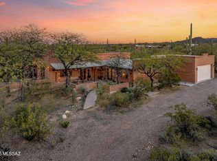 7055 W Ina Rd, Tucson, AZ 85743