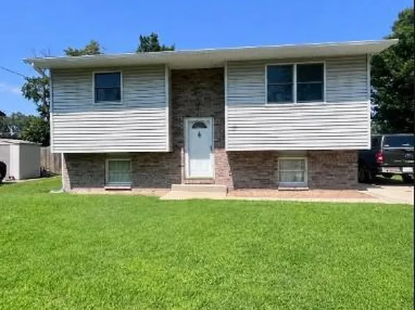 135 Central Ave, Granite City, IL 62040