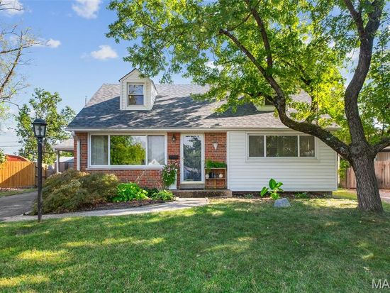 9714 Whitestone Ter, Saint Louis, MO 63119