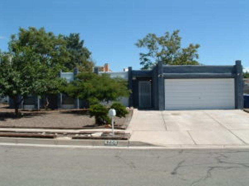 1st image of 6700 Beck Dr NE