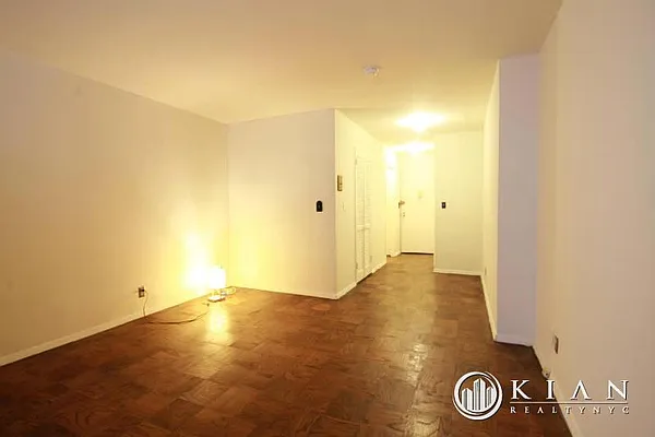 Rented by Kian Realty | media 3