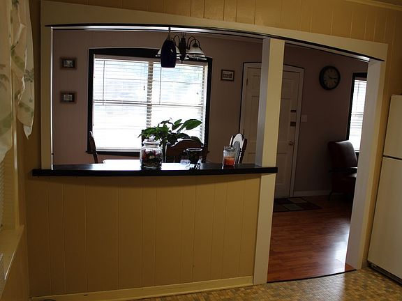 4th image of 311 Taylor St