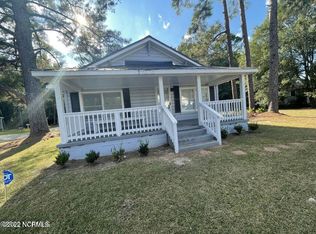 320 S Gum St, Warsaw, NC 28398