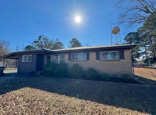 100 Oak St, Maud, TX 75567