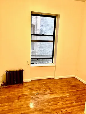 Rented by Corcoran | media 25