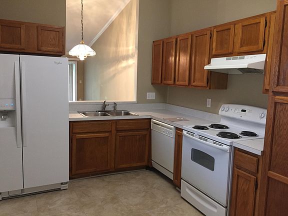 2nd image of 4023 Bonnie Dr