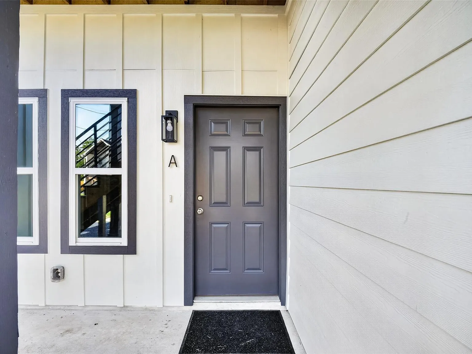 306 Bolden St — Photo 2
