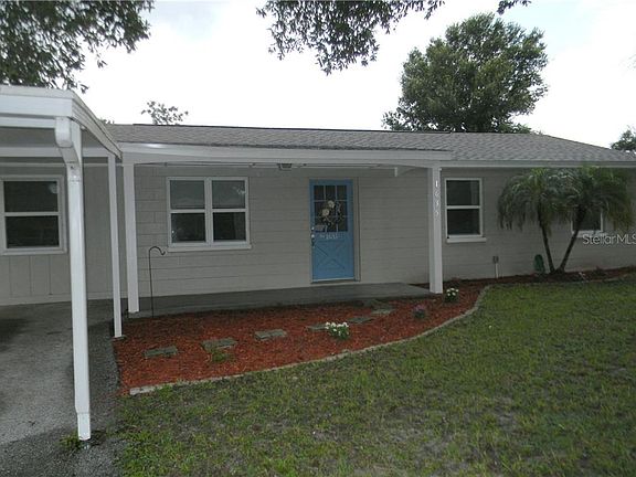3rd image of 1635 Smithfield Cir W