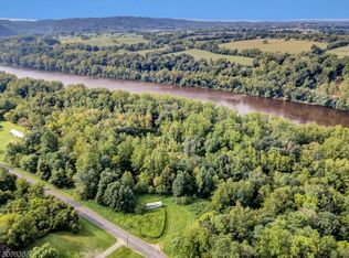 1821 River Rd, Phillipsburg, NJ 08865