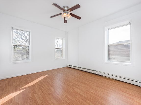5th image of 268 Hancock Ave APT 3R