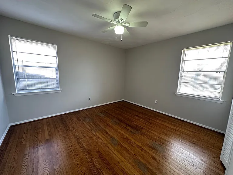 4614 Hanover Dr — Photo 10