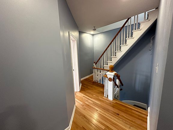 5th image of 65 New York Ave #B