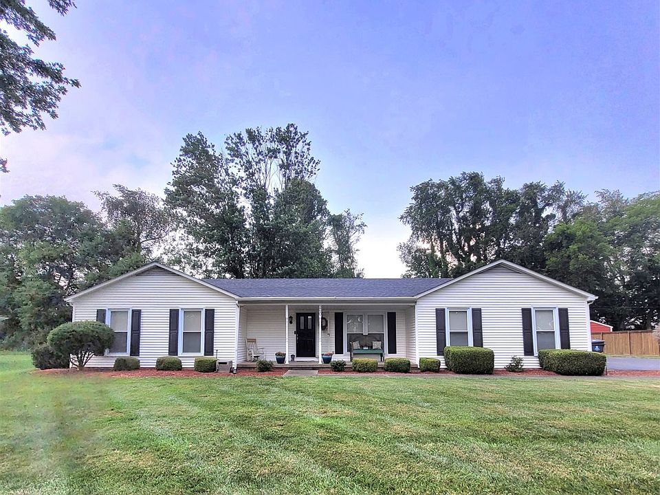 1st image of 260 Crestlake Way