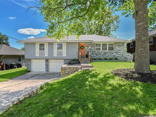 4501 S Spring St, Independence, MO 64055