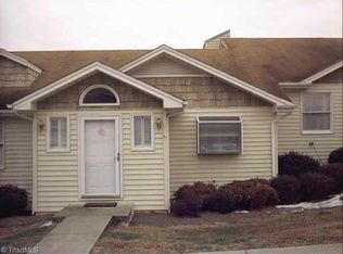 120-2 Greenbriar St, Mount Airy, NC 27030