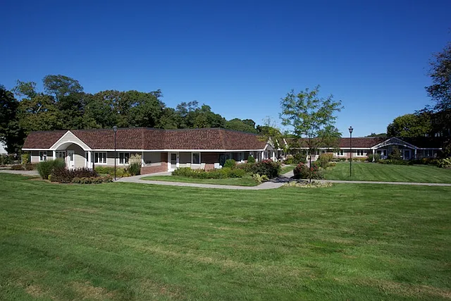 Fairfield at East Islip — Photo 3