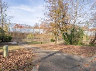 3530 Charing Cross Rd #96, Greensboro, NC 27455