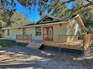 2002 E 14th St, Lehigh Acres, FL 33972