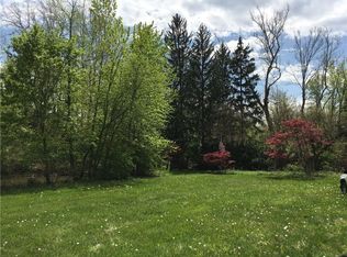 6923 Southshore Dr, Avon, IN 46123