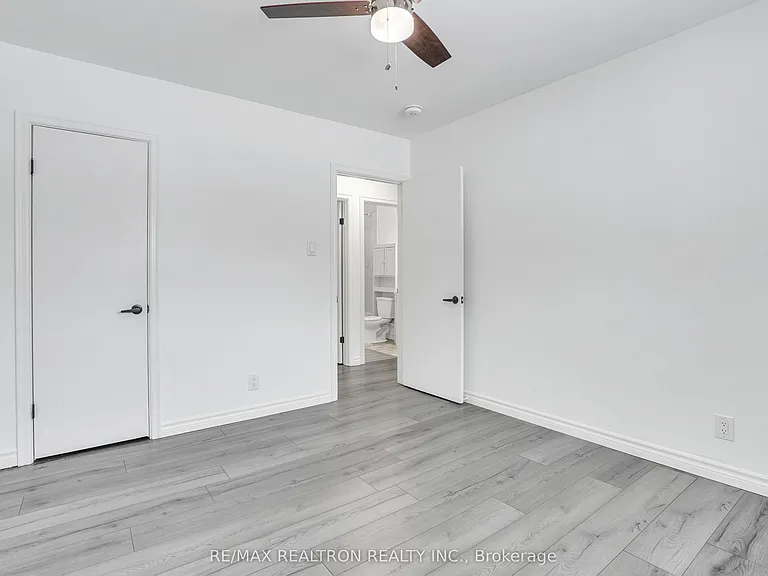 212 Little Ave — Photo 14
